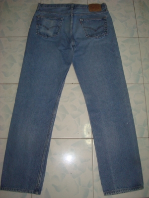 #9235# ยีนส์Levi's 501 ผ้าทราย ของแท้ มือสอง เอว 36 ยาว 32 ตะเข็บสวย #9235# ยีนส์Levi's 501 ผ้าทราย ของแท้ มือสอง เอว 36 ยาว 32 ตะเข็บสวย