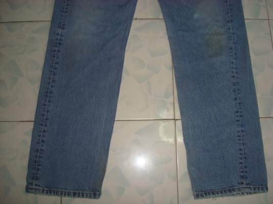 #9267# ยีนส์Levi's 501 ผ้าทราย ของแท้ มือสอง เอว34ครึ่ง ยาว 30 ตะเข็บสวย