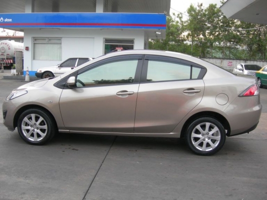 ขาย Mazda 2