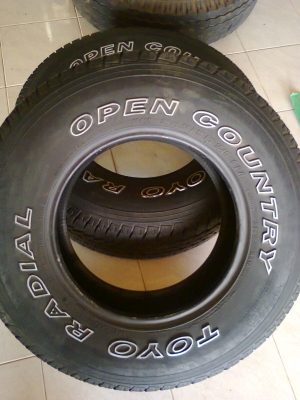 TOYO 30X9.50R15 ยางดีดอกสวยไม่มีแตกร้าว