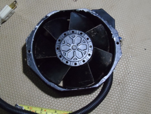 พัดลมดูด เป่า ระบายอากาศ