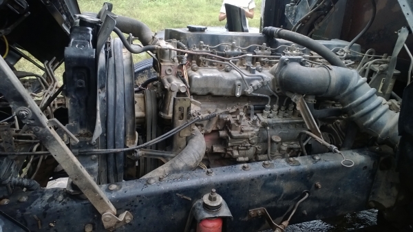 ISUZU FVZ32MZP สิบล้อท้ายลาด ทุกแบคโฮ 195แรง สวยมาก...