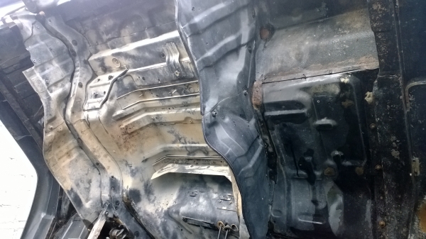 ISUZU FVZ32MZP สิบล้อท้ายลาด ทุกแบคโฮ 195แรง สวยมาก...