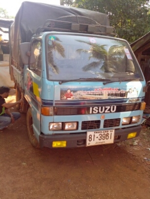 NKR   55EU   เครื่อง88แรง  ปี34  ห้างแท้