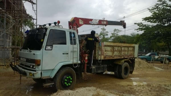 (หลุดมัดจำ)ISUZU FTR32H R 6ล้อดั้มติดเครน5ตัน รถห้างแท้เดิมๆสวยมาก สีเดิมๆ..(เจ้าของดูแลดีมาก)... (หลุดมัดจำ)ISUZU FTR32H R 6ล้อดั้มติดเครน5ตัน รถห้างแท้เดิมๆสวยมาก สีเดิมๆ..(เจ้าของดูแลดีมาก)...