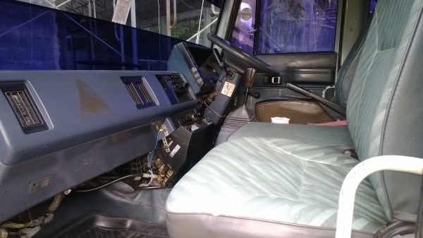 (หลุดมัดจำ)ISUZU FTR32H R 6ล้อดั้มติดเครน5ตัน รถห้างแท้เดิมๆสวยมาก สีเดิมๆ..(เจ้าของดูแลดีมาก)... (หลุดมัดจำ)ISUZU FTR32H R 6ล้อดั้มติดเครน5ตัน รถห้างแท้เดิมๆสวยมาก สีเดิมๆ..(เจ้าของดูแลดีมาก)...