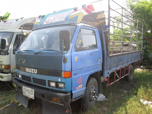 ขาย Isuzu NPR 115HP 6ล้อรถห้าง ยาว4.50ม. ปี93.