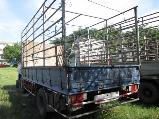 ขาย Isuzu NPR 115HP 6ล้อรถห้าง ยาว4.50ม. ปี93.