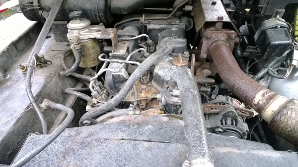 รถตักKOMATSU WA40-5  ใช้อยู่ที่ร้าน สภาพใช้งานได้ปกติ