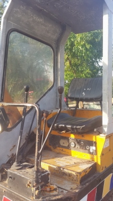 ขายด่วน แบคโฮ ขนาดเล็ก 199,000 บาท ขายด่วน แบคโฮ ขนาดเล็ก 199,000 บาท