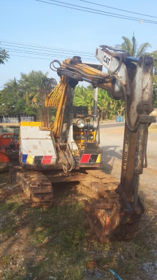 ขายด่วน แบคโฮ ขนาดเล็ก 199,000 บาท ขายด่วน แบคโฮ ขนาดเล็ก 199,000 บาท