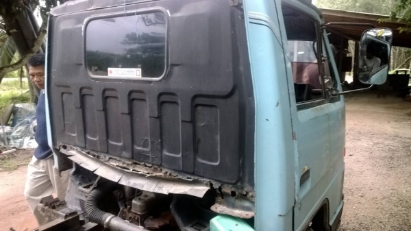 ISUZU NKR55EU5 6ล้อดั้ม88แรง ห้างแท้เดิม เกียร์ยาว ดั้มสามมิตร