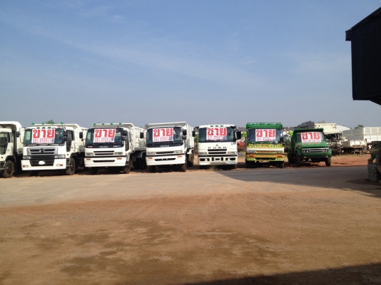 มีรถบรรทุกหลายคันพร้อมใช้ให้เลือกครับ สนใจโทรสอบถามได้ครับ