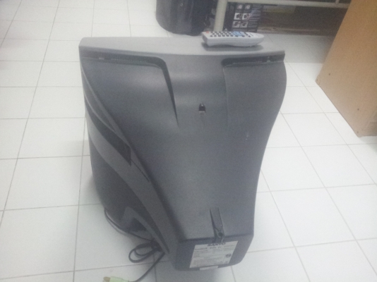 TV สี 21 นิ้ว SANYO รุ่นเก่า สภาพดี ใช้งานได้ดีเยี่ยม