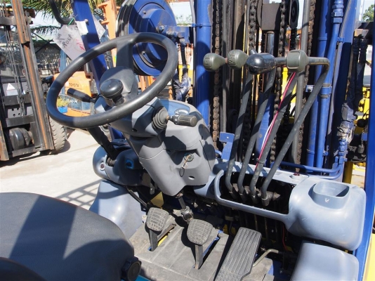 ***ข า ย ร ถ ย ก เ ก่ า น อก***KOMATSU FG30-12 เสาสูง5เมตร