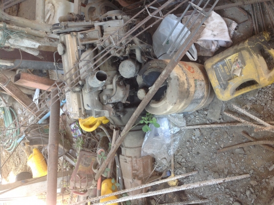 เครื่อง madda ดีเชล พร้อมเกียร์  ตามภาพ ฝาโก่ง ไว้ทำอะไหล่ 8000 อุปกรณ์ ครับ