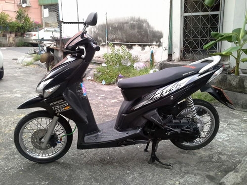 Click ปี 50 รถบ้าน เดิมๆ เครื่องแน่นไม่หลวม ไม่มีควันขาว ภาษี พรบ.ต่อแล้วถึงปีหน้า