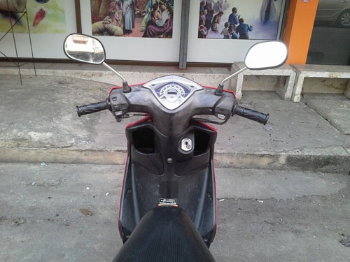 ขายด่วน mio ปี 51 ไฟคู่ สีแดง ขาว รถสวยมาก เครื่องเดิม แน่นๆ ขายพร้อมโอนให้ฟรีๆกันไปเลย ทดลองขับได้จ้า