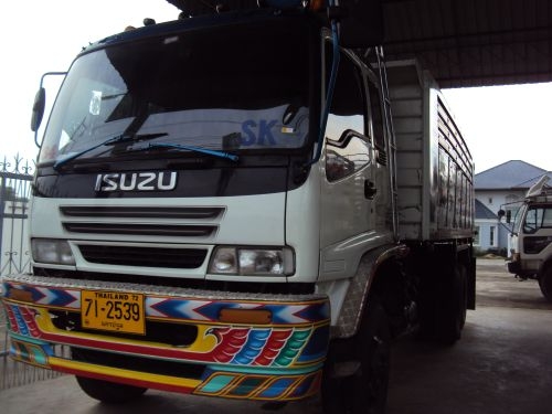 ขายISUZU DEGA270   10ล้อดั้มสองเพลาFXZ23NZPF ปี 2001