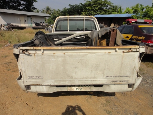 ซากดีแม็กซ์ พร้อมเล่มทะเบียน 160,000 บาท ซากดีแม็กซ์ พร้อมเล่มทะเบียน 160,000 บาท