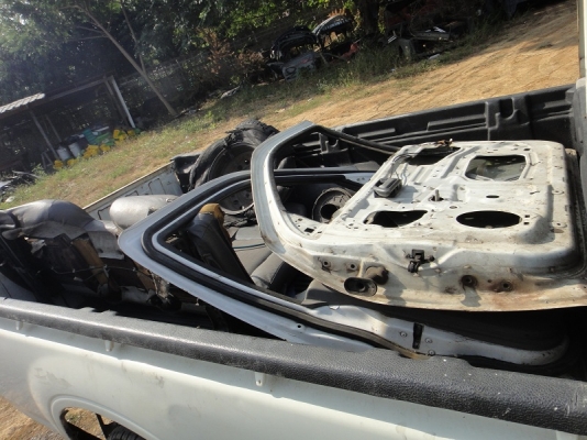 ซากดีแม็กซ์ พร้อมเล่มทะเบียน 160,000 บาท ซากดีแม็กซ์ พร้อมเล่มทะเบียน 160,000 บาท