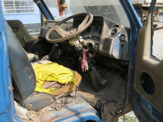 ขาย 6ล้อ TOYOTA 115 เอาไปทําดั้มถูกประหยัดเงิน