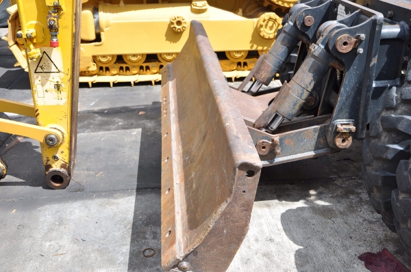 รถขุดล้อยางWHEEL EXCAVATOR KOMATSU PW130