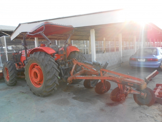 รถแทรคเตอร์ M9540 อุปกรณ์หน้าหลัง