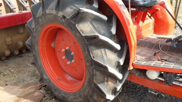 L4708 คานบน มือ2 รถไร่ ใช้น้อย