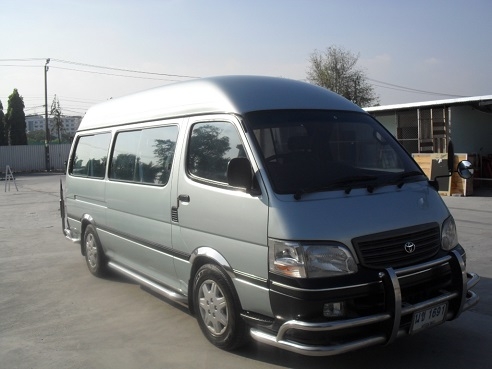 รถตู้ ช่วงยาว หลังสูง รถบ้านแท้ ติด LPGแล้ว