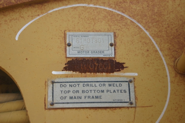 ขาย รถเกรด CATERPILLAR 12G-61M07xxx เก่าญี่ปุ่น สวยมากๆ เดิมๆ 2,400,000 TEL : 087-0339334 (อ็อฟ)