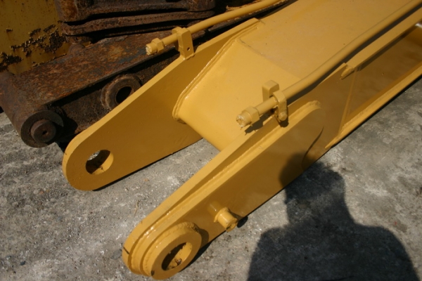 ขาย ชุดบูมยาว CAT 320 v.1/2 B C D ของใหม่ นำเข้า 500,000 TEL : 087-0339334