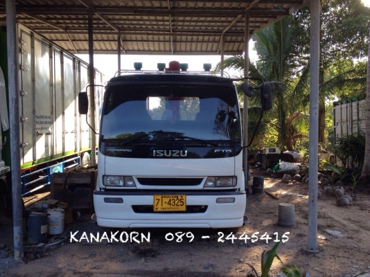 ขาย ISUZU DECA FTR 200 ( EURO 2 ) ปี 2548 เฮี๊ยบ UNIC 3.6 ตัน 5 ปลอก ท้อง V หกเหลี่ยม