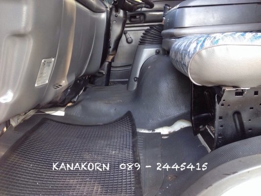 ขาย ISUZU DECA FTR 200 ( EURO 2 ) ปี 2548 เฮี๊ยบ UNIC 3.6 ตัน 5 ปลอก ท้อง V หกเหลี่ยม