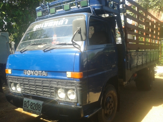 ขาย 6 ล้อ TOYOTA 90  แรงม้า เครื่องแห้ง แรง ดีไม่มีไอ คอนโซนสวยครบ แซสซีสวยมากๆ  รถสวยพร้อมโอน พร้อมใช้งาน..