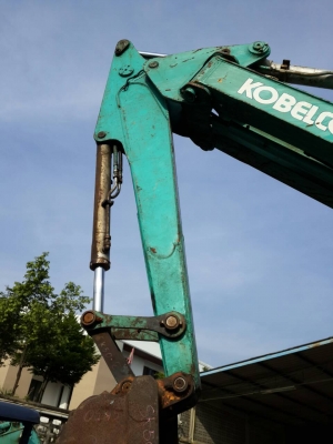 ขาย รถขุด KOBELC0 รุ่น SK50UR-2- แทร็กเหล็ก  มือสองญี่ปุ่น