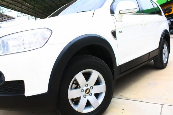 CHEVROLET CAPTIVA 2.4 LS AT ปี 2010