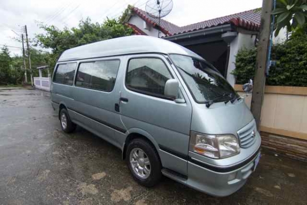 รถตู้หัวจรวด หลังคาสูง รถบ้านใช้งานในครอบครัวครับ