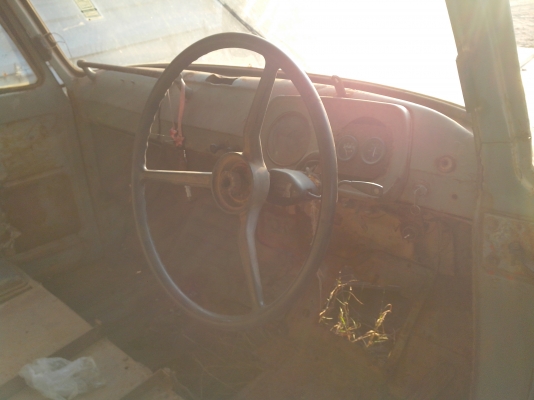 ขายเก๋งหัวยาว ISUZU TX มีประตู ตามสภาพ ขายเก๋งหัวยาว ISUZU TX มีประตู ตามสภาพ