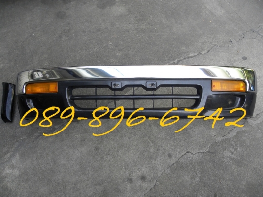 ขายกันชนหน้า TOYOTA SURF โครเมียมวิ๊งๆ