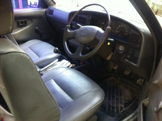 ขาย toyota mighty x ปี 95 /89,000.-