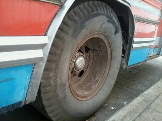 รถบัส ยี่ห้อ BENZ ยาว12 เมตร รถบัส ยี่ห้อ BENZ ยาว12 เมตร