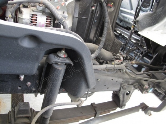 รถบรรทุก 6 ล้อ บรรทุกตู้ ยี่ห้อ HINO  136 แรงม้า