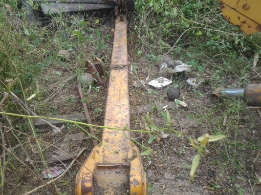 เครนยกของใส่กับอีซูซุร็อคกีขายตามสภาพ3ตัน เครนยกของใส่กับอีซูซุร็อคกีขายตามสภาพ3ตัน