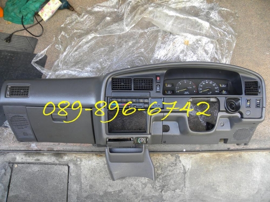 ขายชุดคอนโซนหน้า TOYOTA MIGHTY SURF แท้ๆJapan