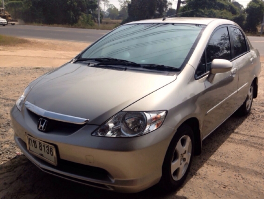 ฟรีดาวน์ ออกรถไม่ต้องใช้เงินซักบาทครับ HONDA CITY i-DSI 1.5 AT ปี 2005 รถสวยจัดเดิมๆ เครื่องแห้งแรงดี ภายในเก๋งคอนโซลสวยครบ CD MP3 เบาะหุ้มหนัง พ.เพาเวอร์ ก.ไฟฟ้า กุญแจรีโมท ช่วงล่างแน่น ล้อแม็กลายสวย เอกสารทะเบียนครบพร้อมโอน ราคาต่อรองได้ครับ