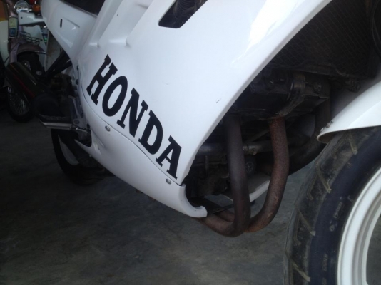 ขาย.. vfr 750 police ปี 1989 สภาพ95\% อินวอย รถเครื่องดีมาก