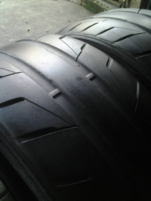 ขายเศษยาง NITTO NT05 ปี10 ดอกเต็ม ๆ สวย ๆ ครับ ขายเศษยาง NITTO NT05 ปี10 ดอกเต็ม ๆ สวย ๆ ครับ