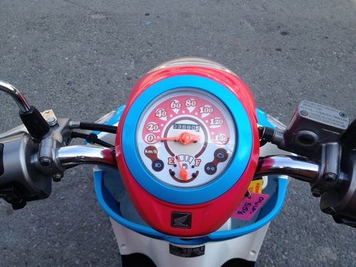 SCOOPY I โฉมปัจจุบันลายLOVERรถี2012วิ่ง3xxxโลสภาพป้ายแดงมีเล่มพร้อมโอน