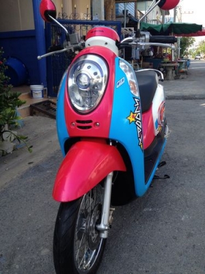 SCOOPY I โฉมปัจจุบันลายLOVERรถี2012วิ่ง3xxxโลสภาพป้ายแดงมีเล่มพร้อมโอน